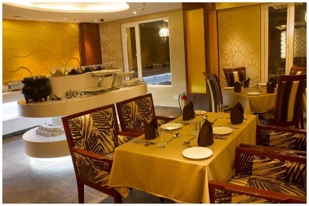 Hotel Regent Grand Nuova Delhi Esterno foto