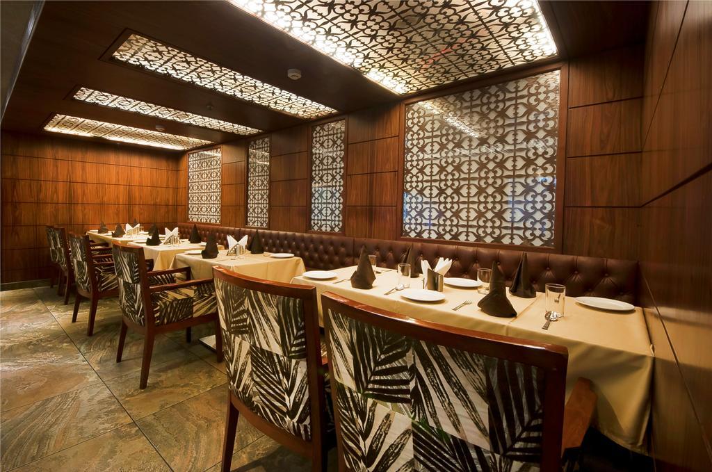 Hotel Regent Grand Nuova Delhi Esterno foto