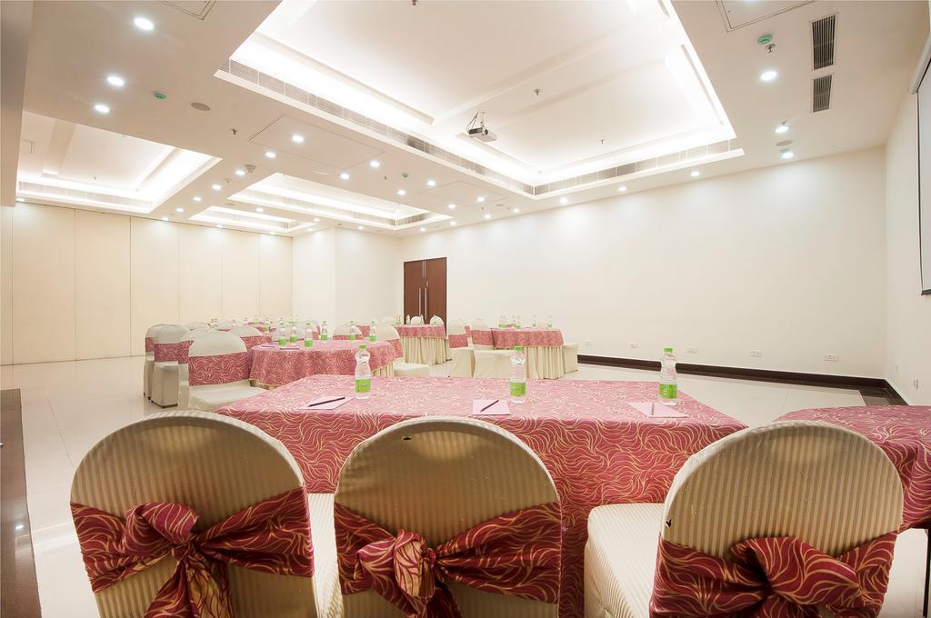 Hotel Regent Grand Nuova Delhi Esterno foto
