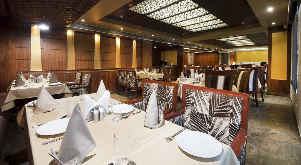Hotel Regent Grand Nuova Delhi Esterno foto